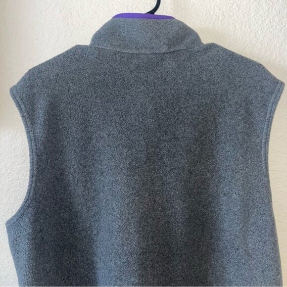 Patagonia Men’s Synchilla Grey with Purple Accents Vest Size XLarge - Picture 3 of 7